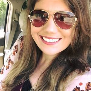 Meet your Posher, Caroline